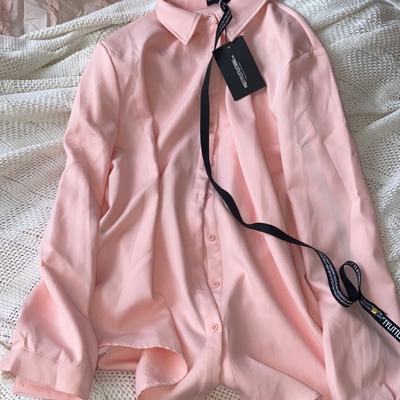 PrettyLittleThing Pink Long Sleeve Button Down, Size 12 - Picture 2 of 2